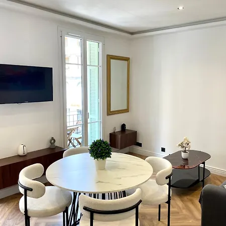 2 Pièces Avec Balcon