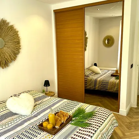 Appartement 2 Pièces Avec Balcon