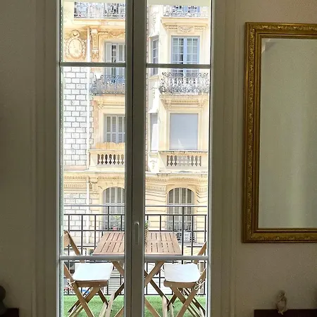 2 Pieces Avec Balcon * Nice
