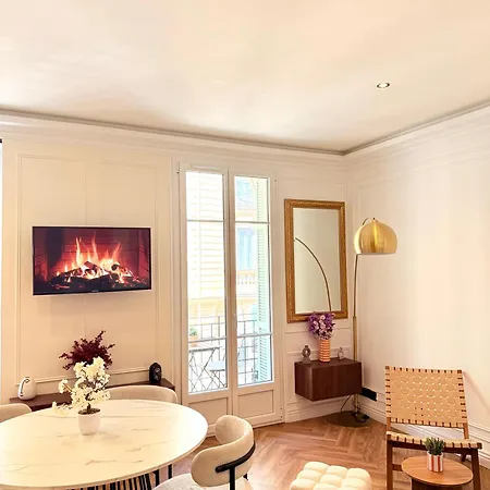 Apartment 2 Pieces Avec Balcon