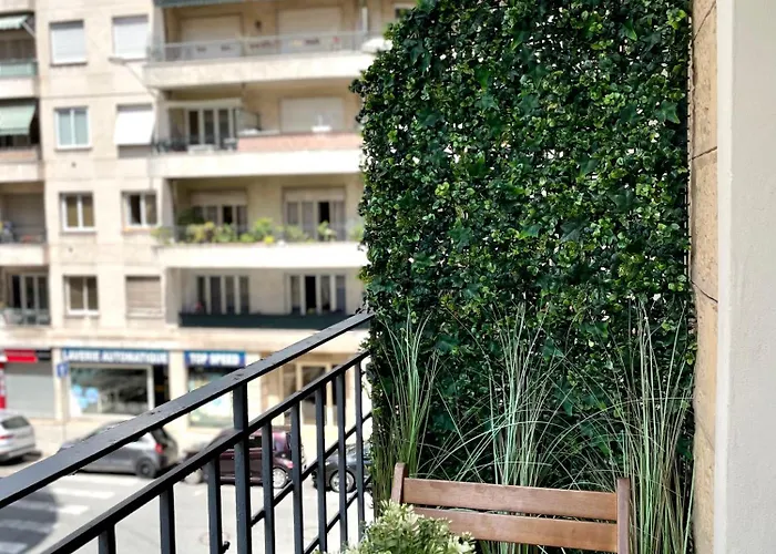 2 Pieces Avec Balcon Apartmán