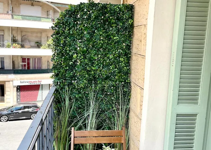 2 Pieces Avec Balcon Apartamento